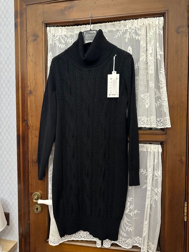 Abito in maglia nero