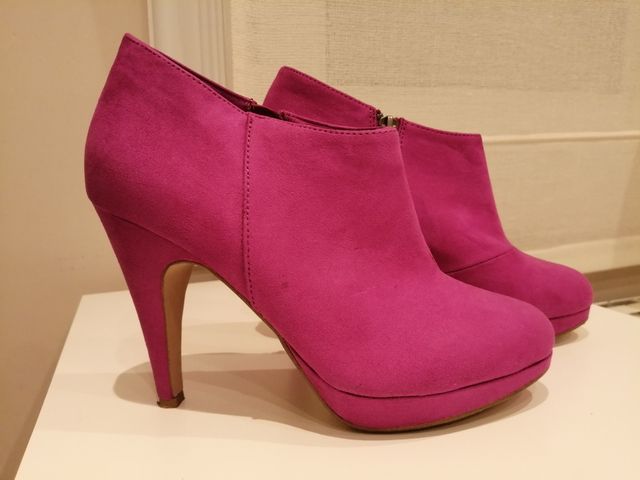 Botín fucsia H&M