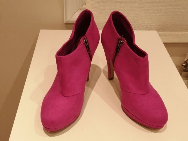 Botín fucsia H&M