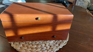 Joyero grande. Madera maciza. Espejo