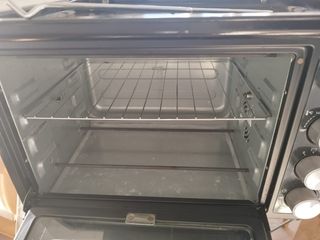 Horno eléctrico Taurus.