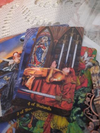 Baralho Oráculo Tarôt Illuminati