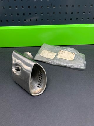SALIDA COLA DE ESCAPE IZQUIERDO PORSCHE 911 996