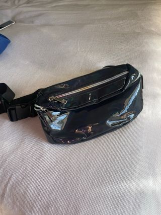 Riñonera negro iridiscente