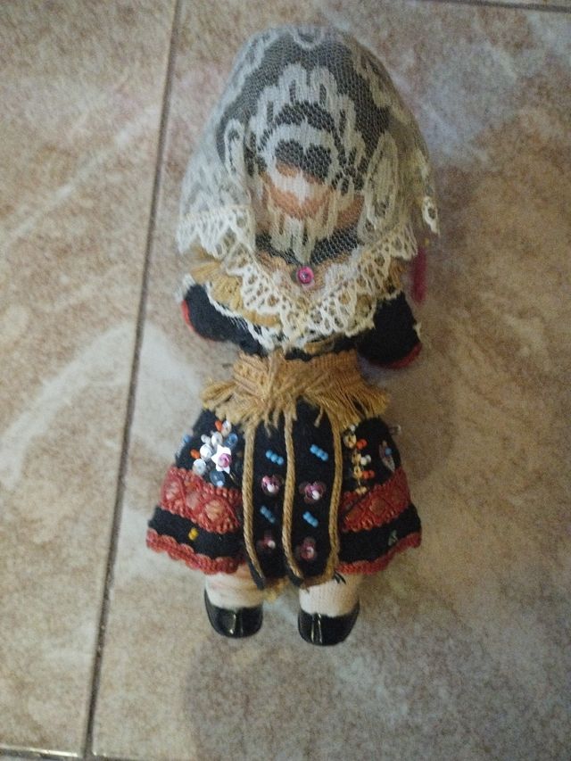 Muñeca valenciana