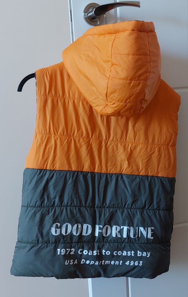 Chaleco reversible niño.