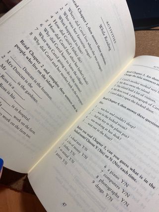 Dead Man's Island (Oxford Bookworms Library)