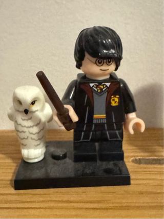 LEGO figuras MARVEL DISNEY y otros