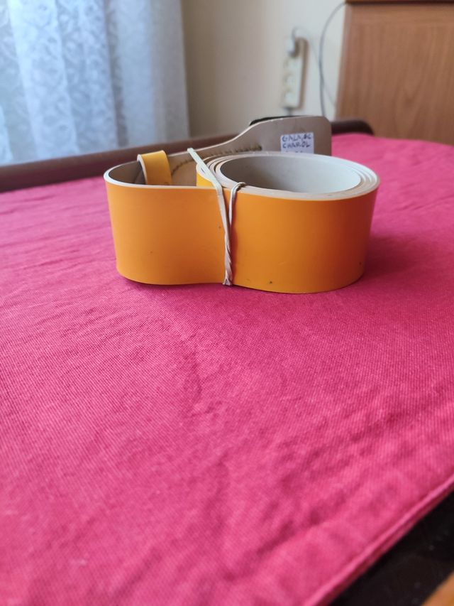 Ceñidor gala charol