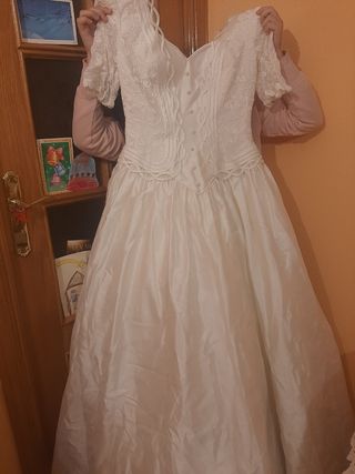 VESTIDO  DE NOVIA