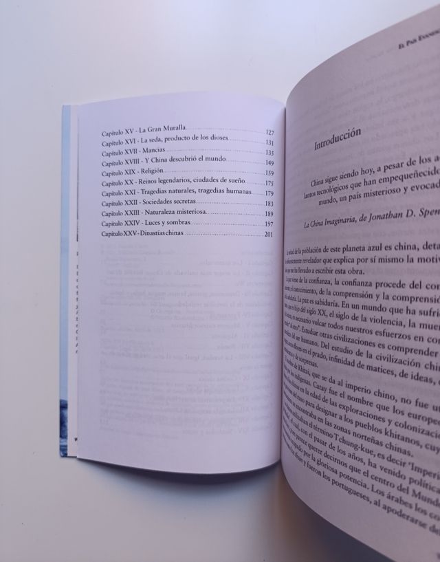 El país evanescente. Magia y leyendas de China.