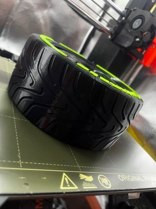 F1 riproduzione gomma pirelli stampata in 3D
