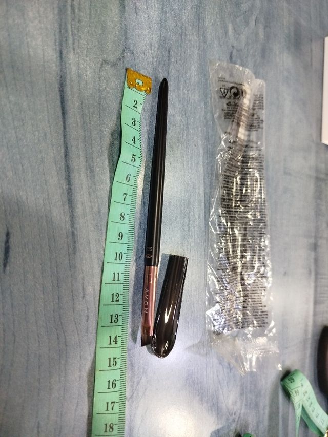 Pincel de maquillaje de ojos biselado 