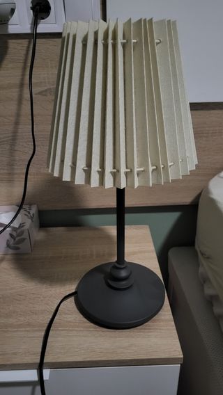 Lámpara mesita noche
