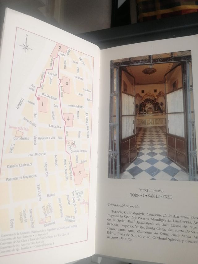 Itinerarios por los Conventos de Sevilla