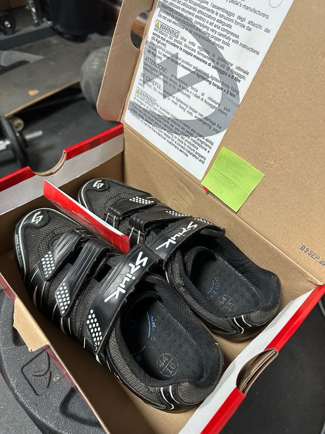 Calas spiuk talla 44 zapatilla bicicleta