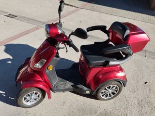 Scooter Veleco Faster Electrica cuatro ruedas
