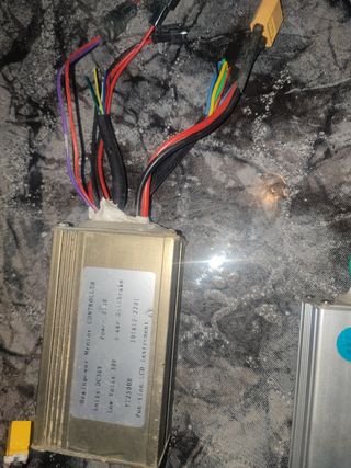 Se vende 3 computadoras para patinete