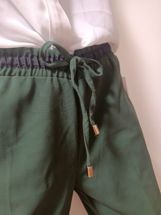 Pantalon nuevo de cordón talla  M 40 nuevo 