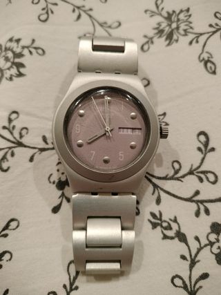 Reloj Swatch Irony Dana 
