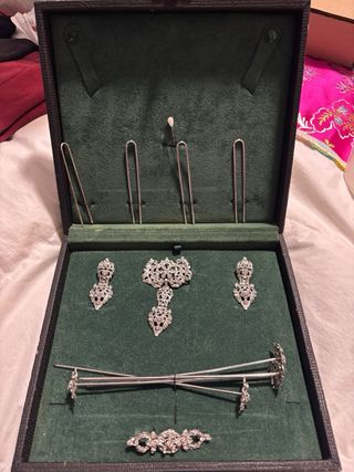 Aderezo niña plata 4 a 7 años 