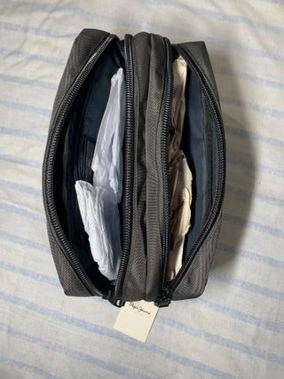 Neceser pepe jeans negro