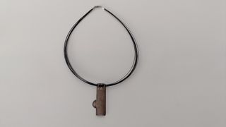 PENDIENTES Y COLGANTE