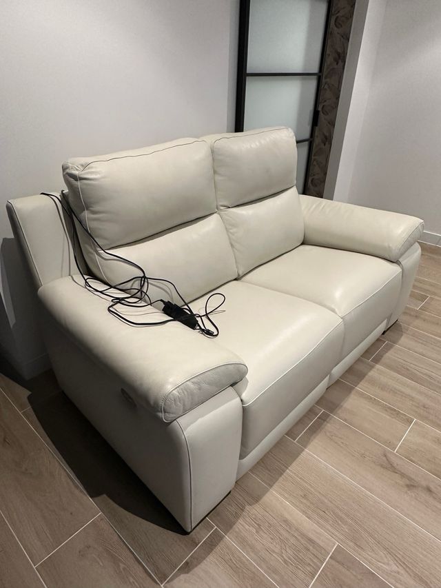 Sofa piel