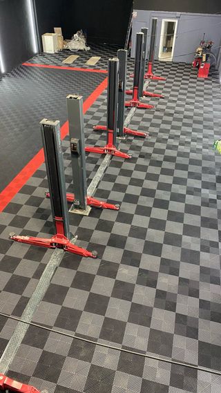 Suelo modular  para taller