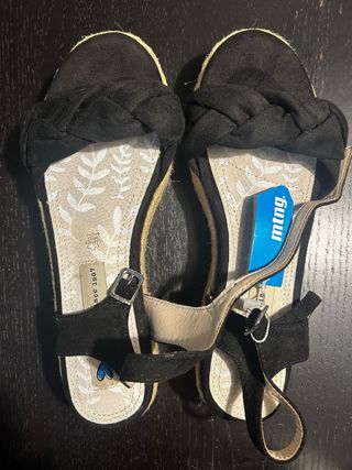Sandalias mustang negras