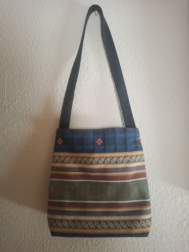 Bolso tapicería azul