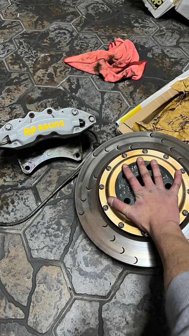 Frenada completa delantera AP racing