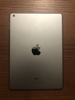 Ipad Air Wifi modello A1474 64GB incontaminato