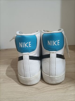 Scarpe Nike blazer mid 77 taglia 42