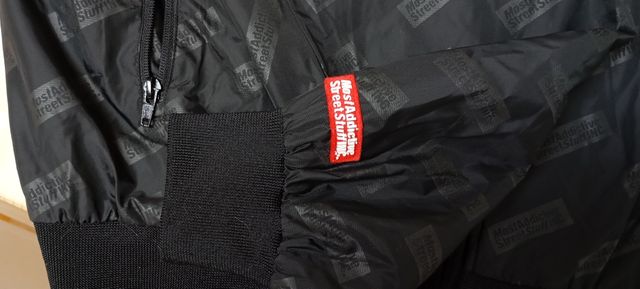 Cortavientos Negro Talla L  M.A.S.S.INC