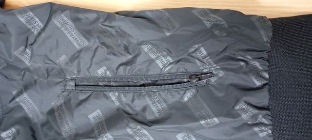 Cortavientos Negro Talla L  M.A.S.S.INC