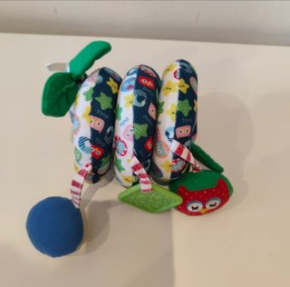 Lote 2 Juguetes bebé, Gusiluz y juguete para silla