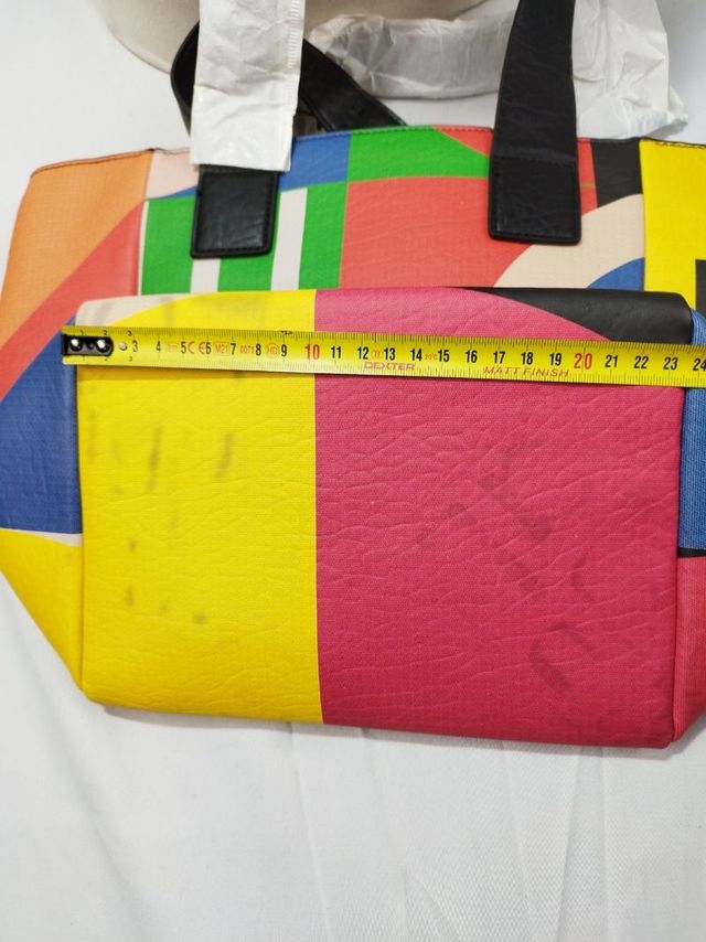 Bolso desigual de hombro