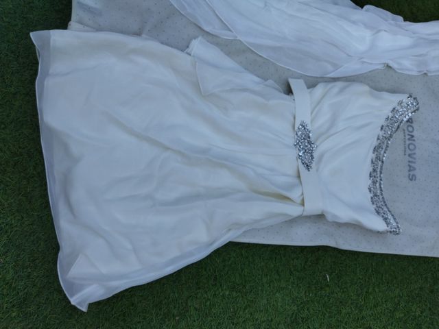 Vestido novia corto. Pronovias.