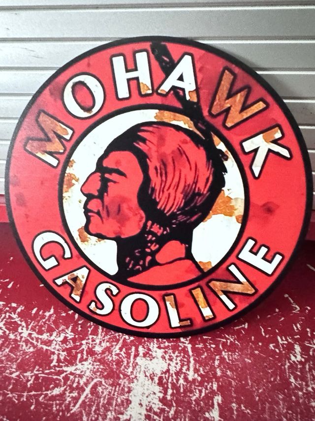 Chapa metalica redonda publicidad Mohawk 20 cm