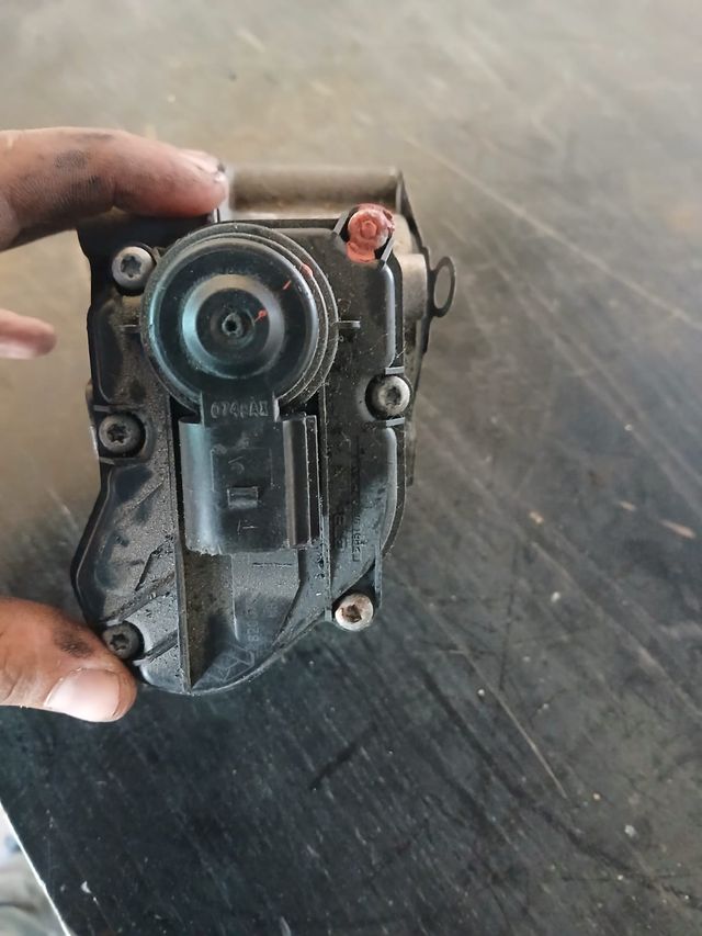 Válvula EGR RENAULT LAGUNA III 2.0 DCI de ocasión