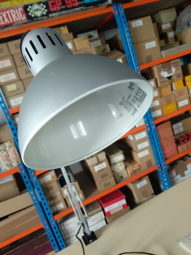 Lampara flexo ajustable