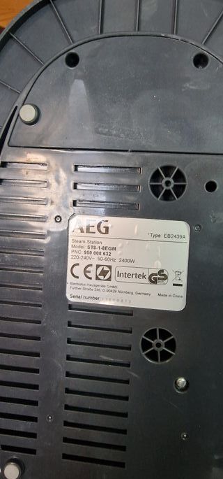 AEG Centro de Planchado ST8 Profesional