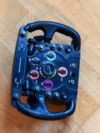 Thrustmaster T300 F1 y Pedales TLCM