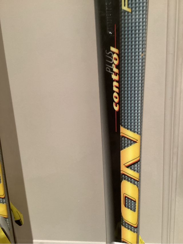 Esquis Fischer . Fijaciones Salomon