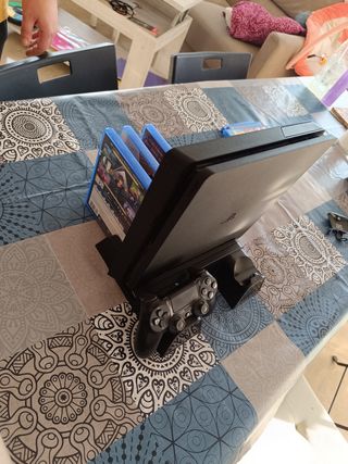Ps4 con soporte