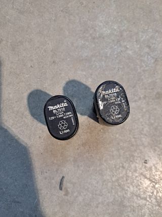 Caricatore Makita DC07SA 7.2v + 2 Batterie