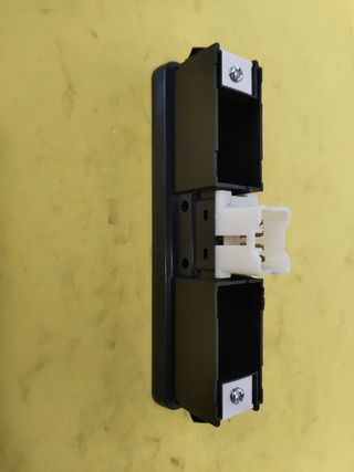 🟢BOTONERA ELEVALUNAS DERECHA VITARA I