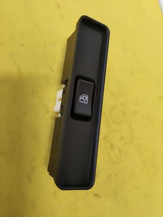 🟢BOTONERA ELEVALUNAS DERECHA VITARA I