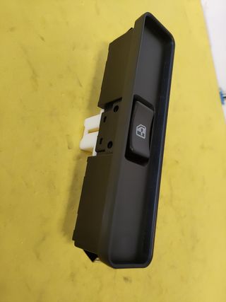 🟢BOTONERA ELEVALUNAS DERECHA VITARA I